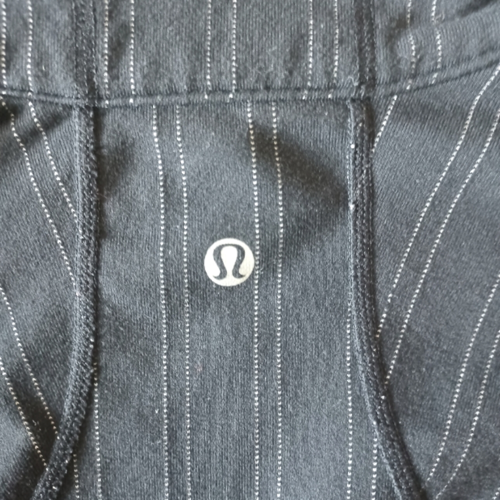 Lululemon jacket black size:xs